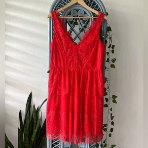 BCBG MAXAZRIA red short dress, lace, ruffled, L